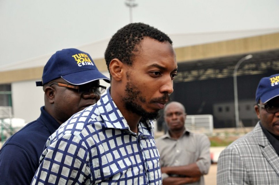 Suspected Nyanya bomber, Ogwuche, arriving Nigeria