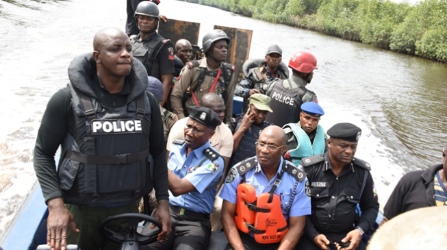 Governors Forum sets up committee to consider state police