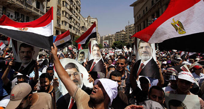 Muslim Brotherhood leader, 682 supporters get death verdict