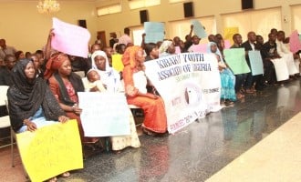 Chibok indigenes seek Fashola’s help to rescue abducted girls