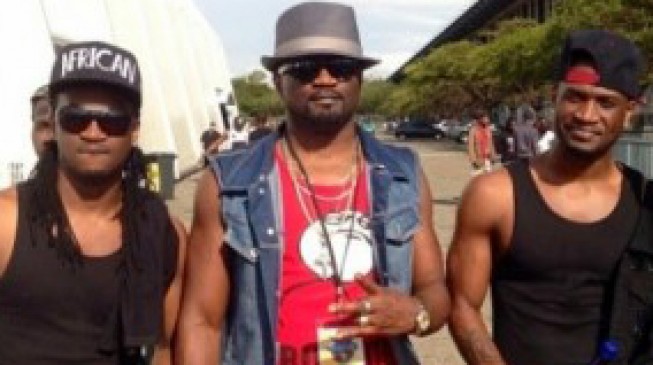 Did someone say the PSquare brothers have broken up?