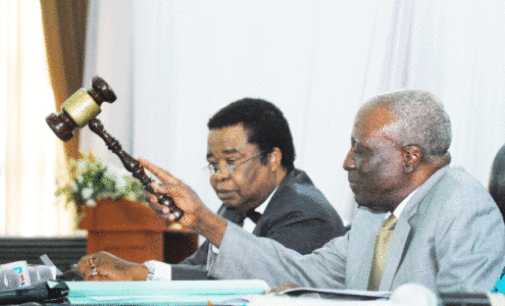Confab committee rejects power rotation in constitution