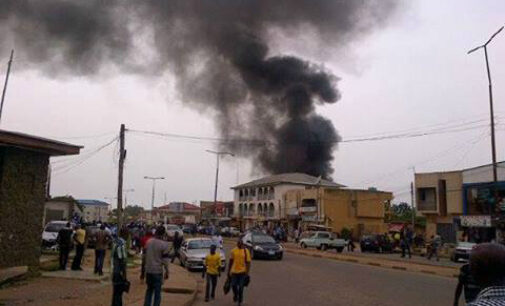 Fire razes 118 shops in Jos