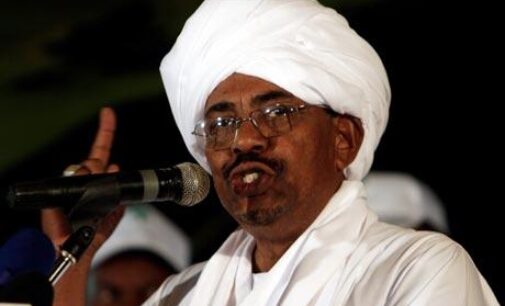 Sudanese president undergoes knee surgery