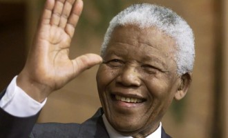 Mandela’s wives end mourning, begin life afresh