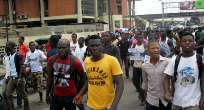 LASU students bent on continuing with street protests