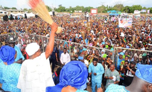 Aregbesola courts Oyinlola as PDP smells blood