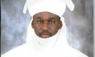 Son succeeds father as Emir of Gombe