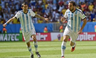 Argentina beat Belgium to qualify for first semis in 24 years