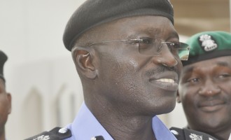Families of slain, missing policemen get N500,000 gift