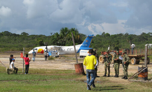 Plane crash kills 10 in Colombia