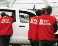 Drama as EFCC operatives bundle Akpobolokemi, ex-NIMASA DG, into waiting bus