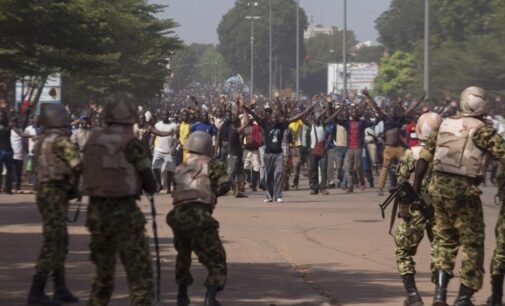 Burkina Faso soldiers join civilian protests