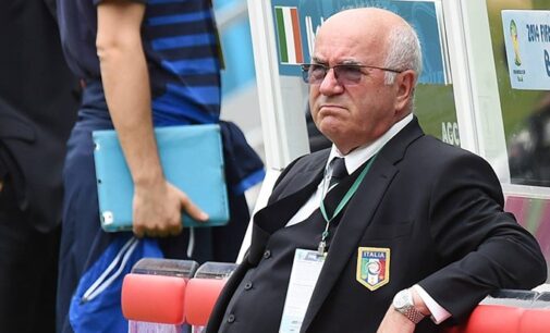 Banned Tavecchio receives backing of Italian FA