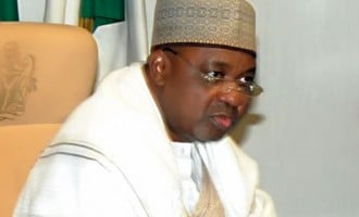 Sambo meets PDP house leaders behind closed doors