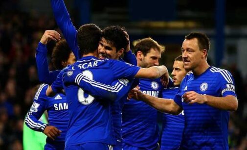 Chelsea reclaim summit as Everton hold City