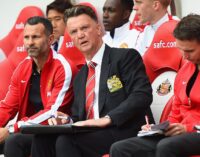 Van Gaal: Playing 4-4-2 makes my ass twitch