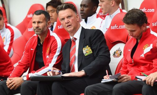 Van Gaal: Playing 4-4-2 makes my ass twitch