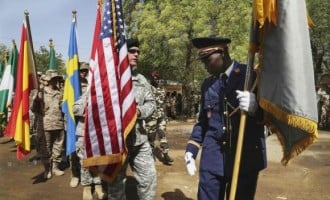 US restricts military personnel from travelling to West Africa