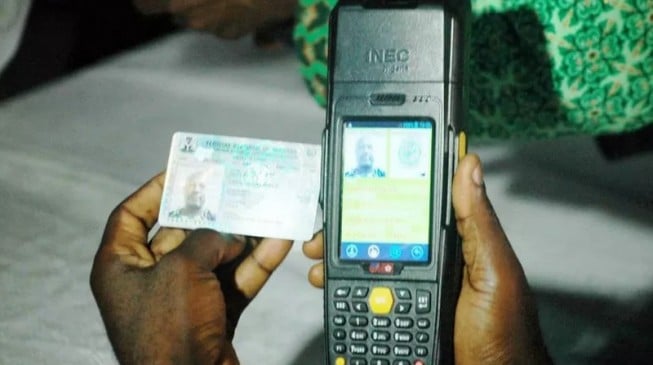 Buhari not opposed to card reader, says Garba Shehu