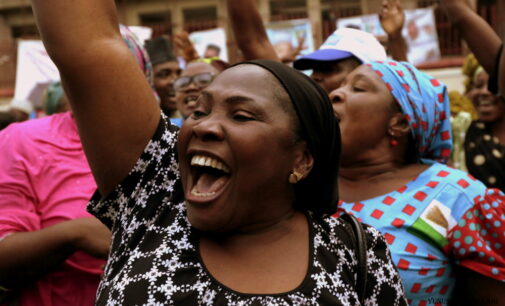 Jubilant crowd celeberate Buhari’s victory in Abuja