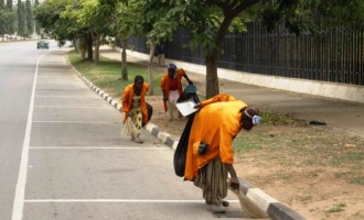 Court stays execution of free movement during sanitation