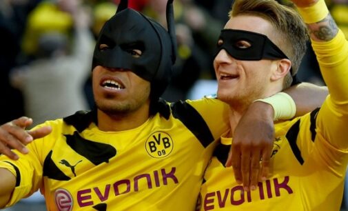 ‘Batman and Robin’ help Dortmund to derby win