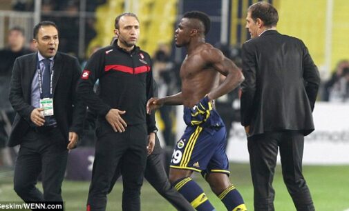 Emenike ‘substitutes’ self after being booed by own fans