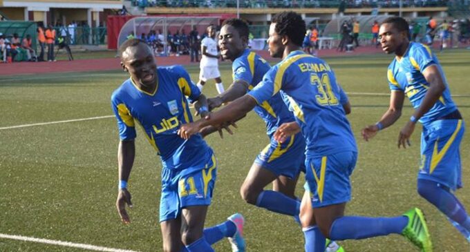 Wolves edge out Dedebit, set up date with Etancheite