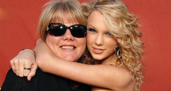 Taylor Swift’s mum ‘diagnosed with cancer’