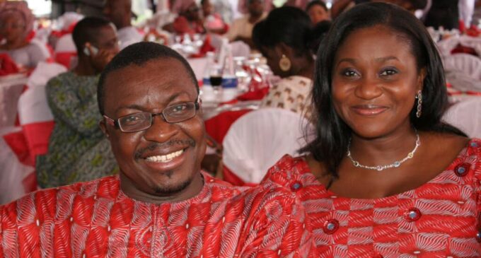 Ali Baba and wife celebrate 9th wedding anniversary