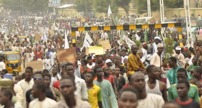 Muslim youths burn Kano court to protest ‘blasphemy’