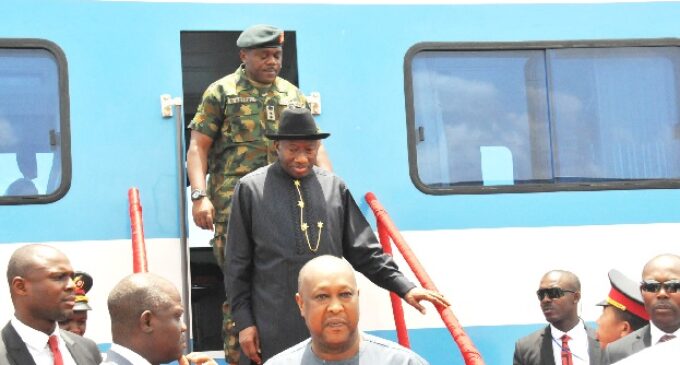 GEJ wants Buhari to continue his rail projects