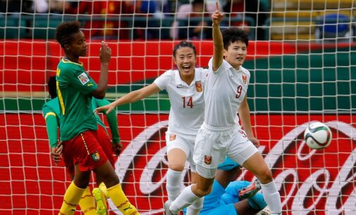 China hold off Cameroon to advance to quarterfinals