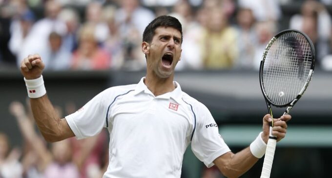 Djokovic beats Federer to win Wimbledon