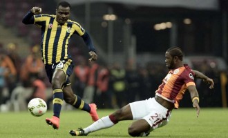 Emenike replaces Gyan at Al Ain