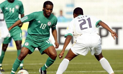 Oliseh: How Taribo nearly beat Okocha for excessive dribbling