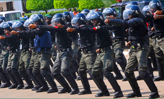 FG to recruit 10, 000 police officers