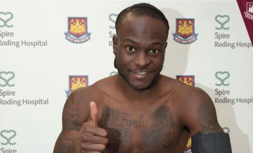Victor Moses completes West Ham loan deal