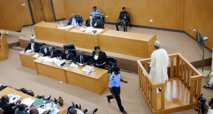CCT suspends Saraki’s trial in compliance with S’Court order