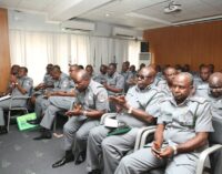Customs officers to get incentive-based pay
