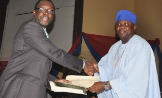 Ambode demands ‘absolute loyalty’ from cabinet members