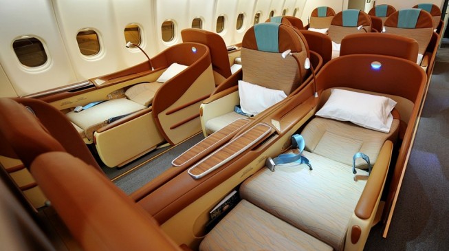 Ghana’s president bans first class travel for govt officials