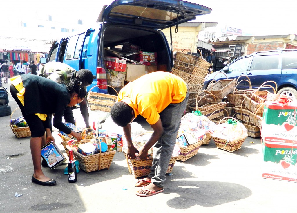 PIC. 13. PREPARATION OF CHRISTMAS HAMPERS AT WUSE MARKET IN ABUJA
