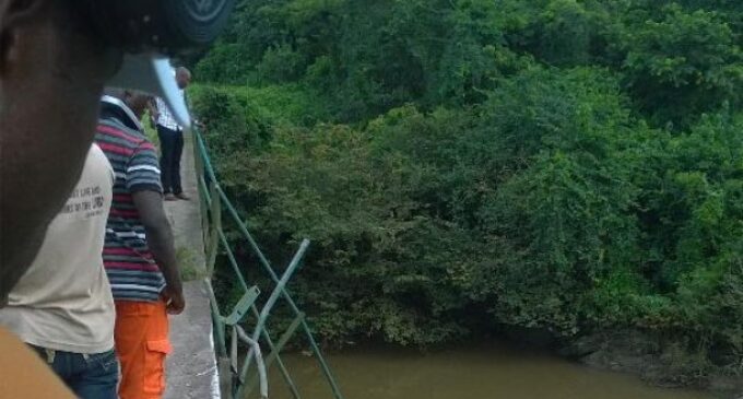 5 killed as bus plunges into river near Anambra