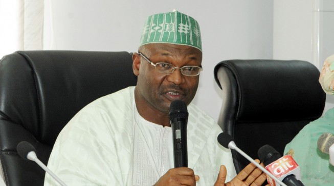 2015 elections: INEC admits staff in 16 states received bribes, suspends 205