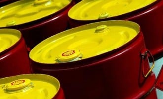 Oil climbs to $53 as Saudi Arabia promises further cuts