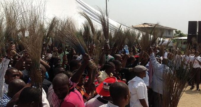 APC taunts PDP: How can a dead party capture Lagos?
