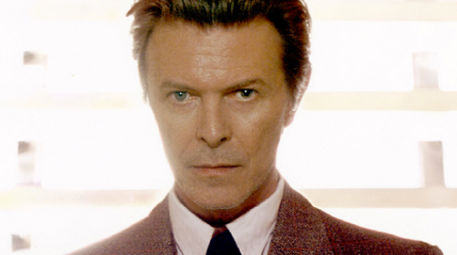 Bowie breaks Adele’s record for most-watched video in a day