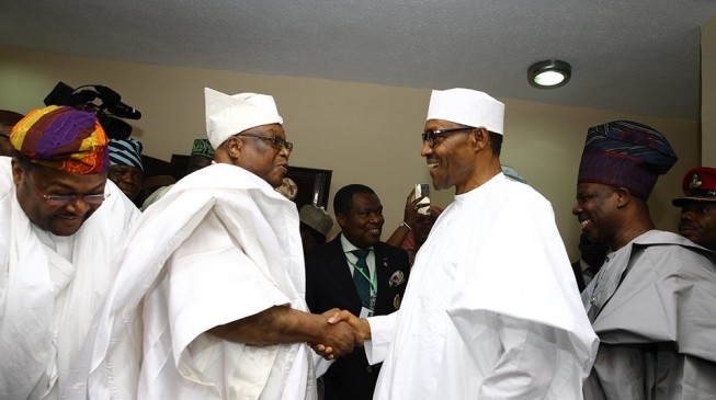 Buhari visits Awujale amid tight security